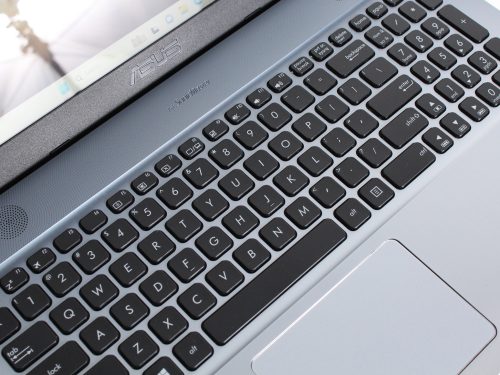 ASUS X541U Core i5 Laptop Keyboard