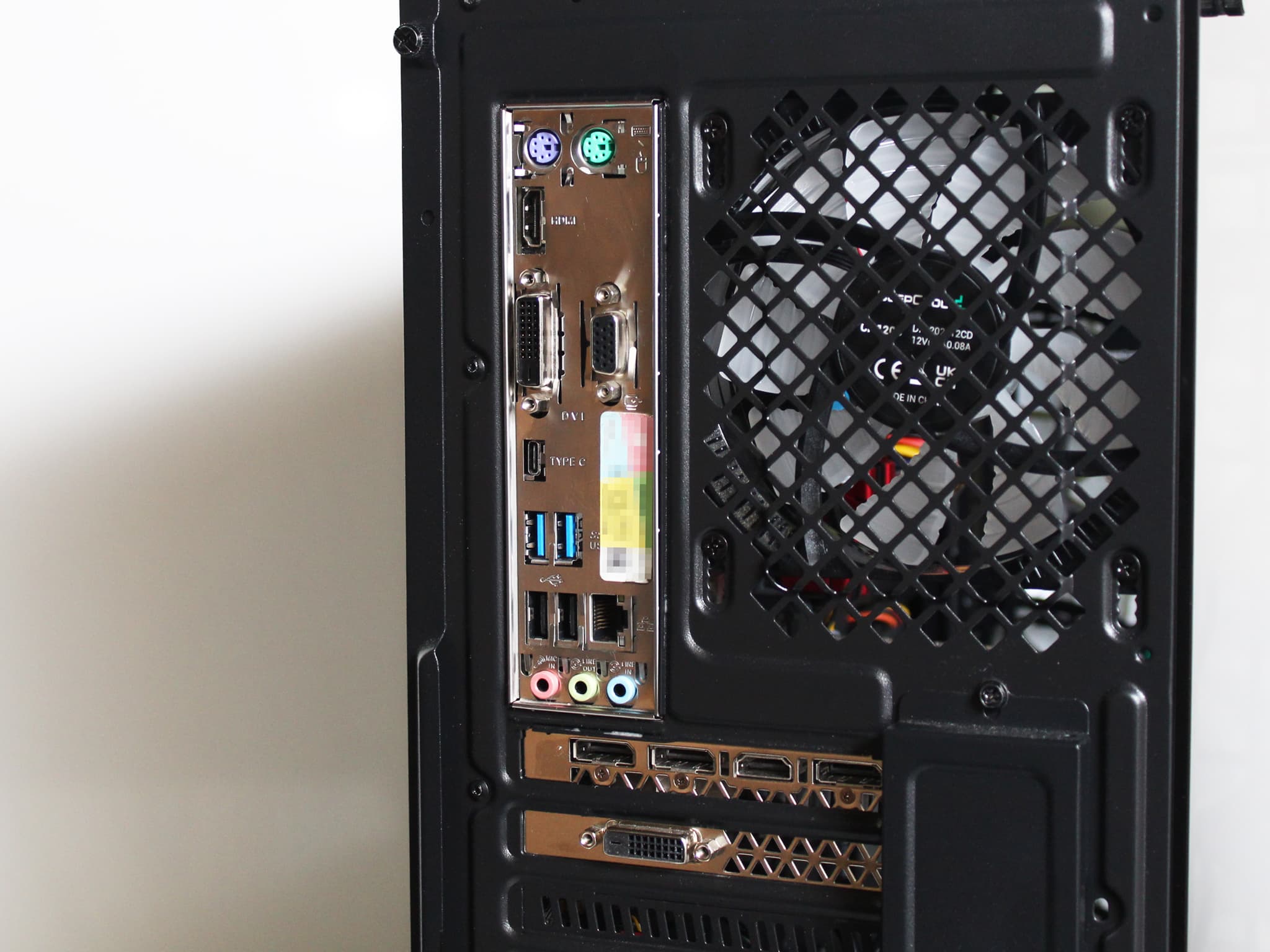 custom gaming tower pc connections rear