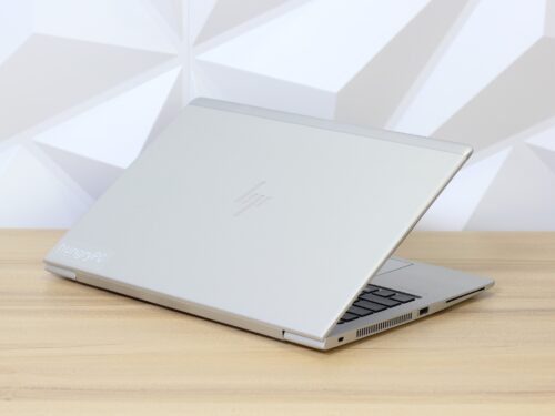 HP EliteBook 840 G6 Side