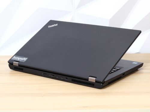 lenovo thinkpad p72 rear side