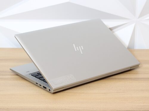hp elitebook 830 g8 rear