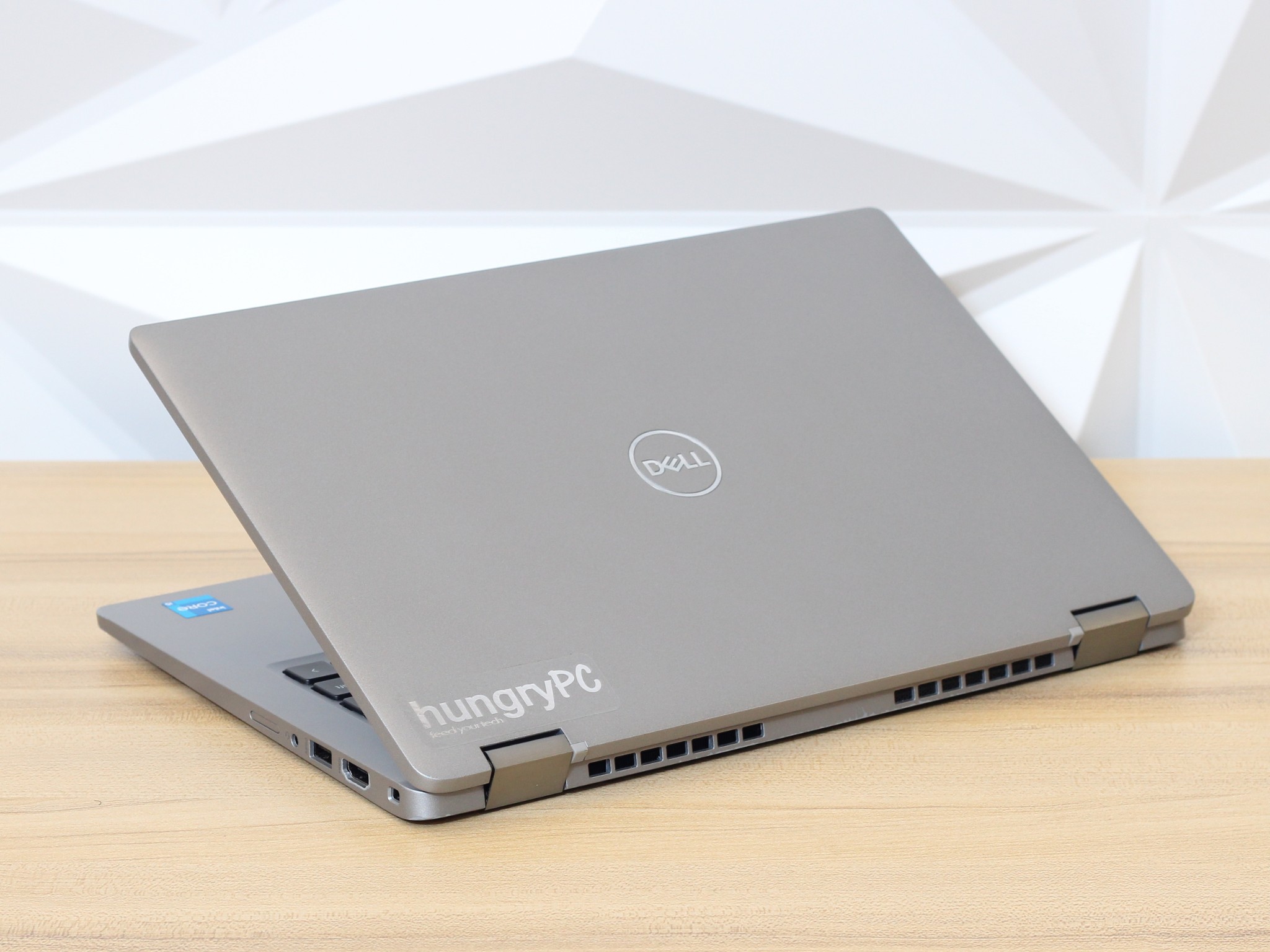Dell Latitude 5320 Laptop Rear exterior lid and rear hinge view of the business-grade refurbished dell latitude 5320 13.3 inch core i5 11th gen laptop.