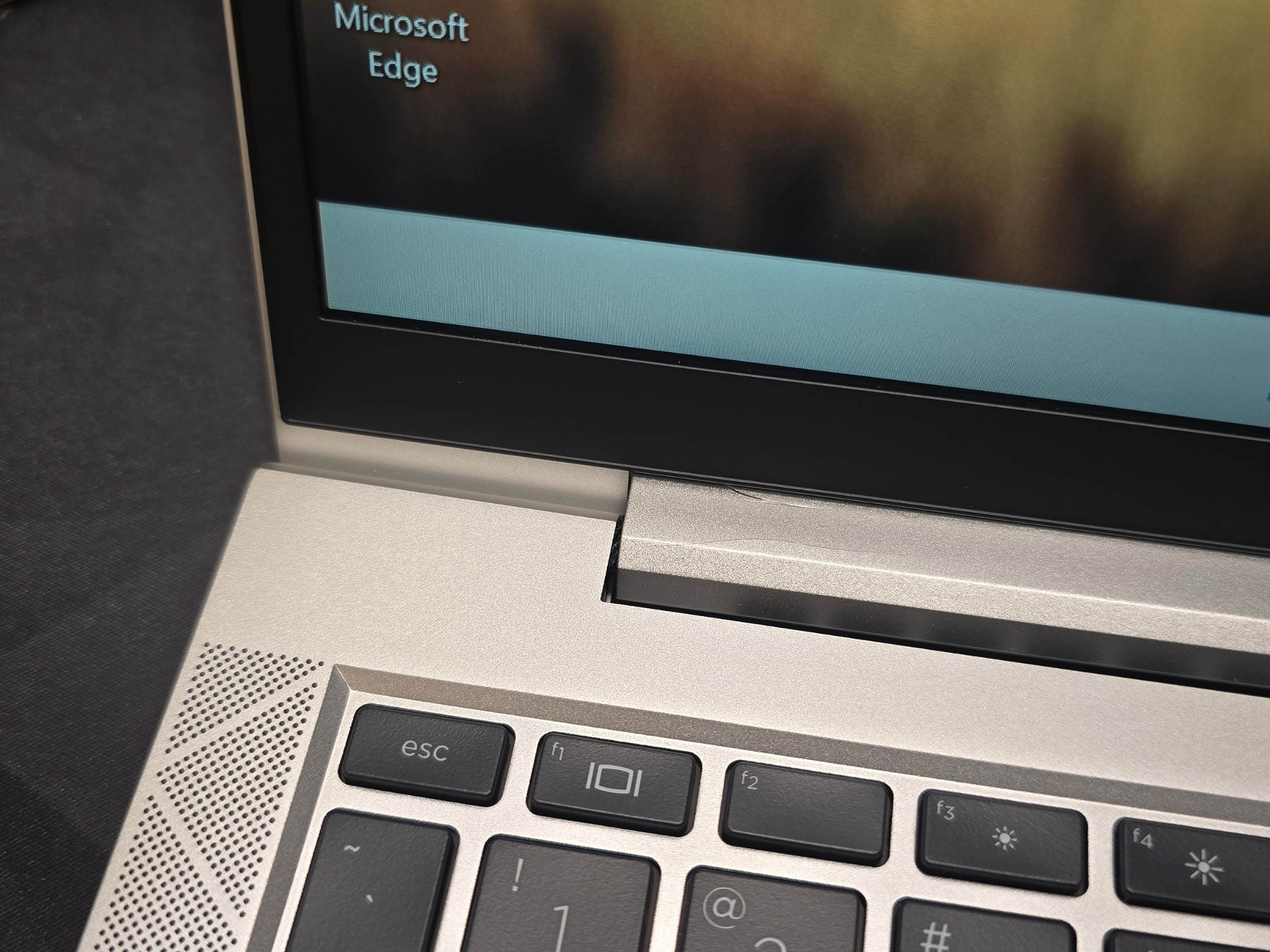 HP EliteBook 840 G8 Minor Cracks Bezel the business-grade refurbished hp elitebook 840 g8 14 inch core i5 11th gen laptop, open and ready for work or study. shipped from hamilton, nz.