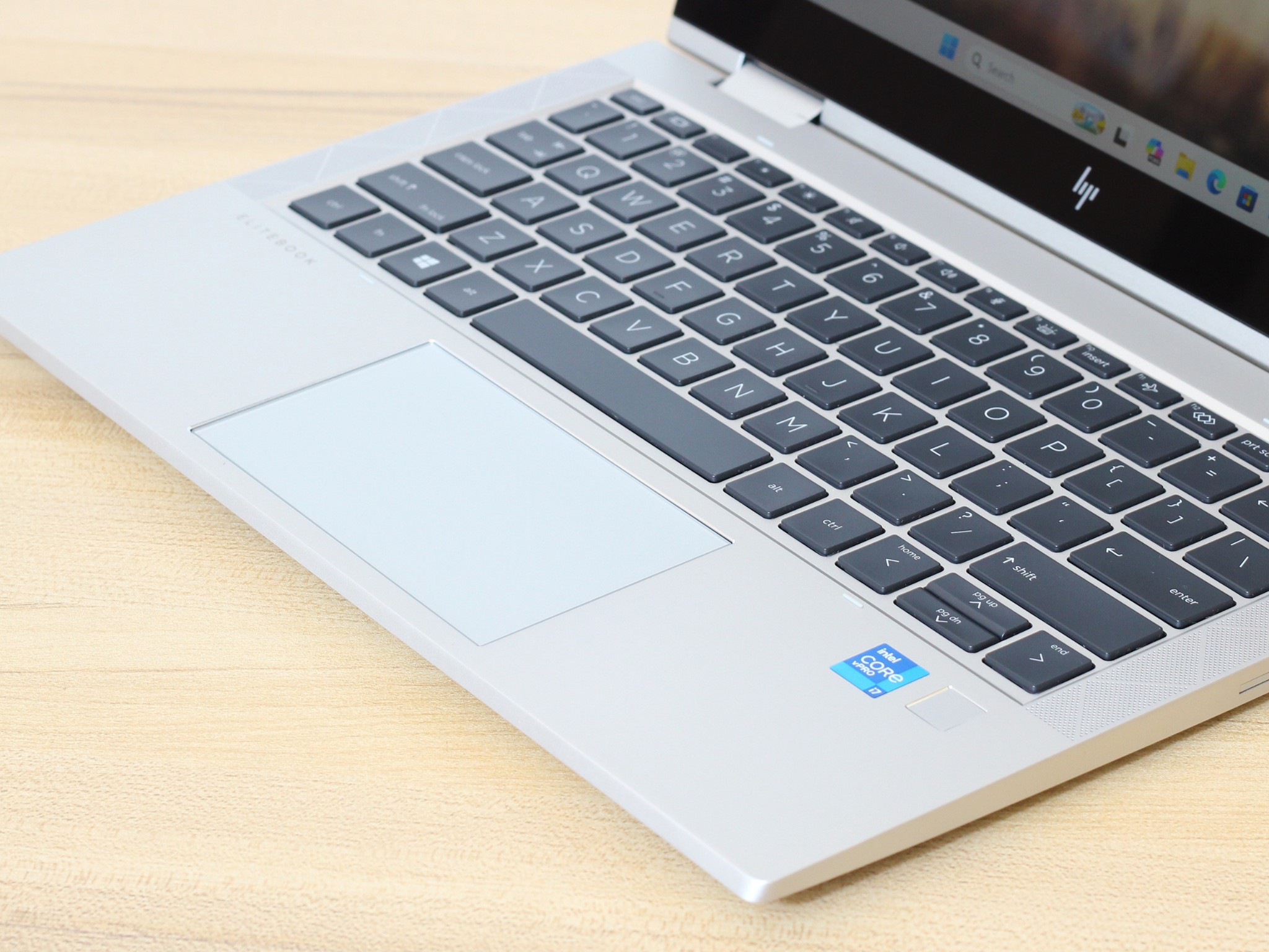 HP EliteBook x360 830 G8 Notebook Keyboard close-up of the keyboard, trackpad, and palmrest on the refurbished hp elitebook x360 13.3 inch core i7 11th gen laptop.