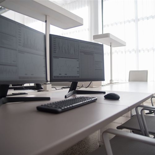 Desktop or Laptop for Your Business? The Facts for NZ Workplaces